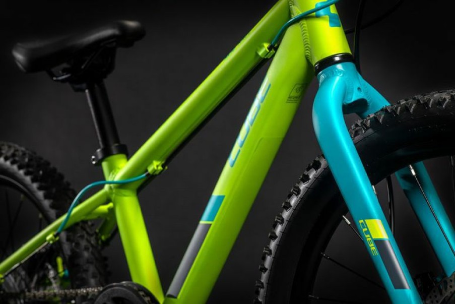 Cube Bike Cube Cube Acid 200 Disc Green N Petrol Sale